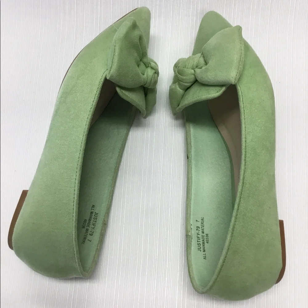 Bamboo Soft Green Flats - Picture 3 of 6